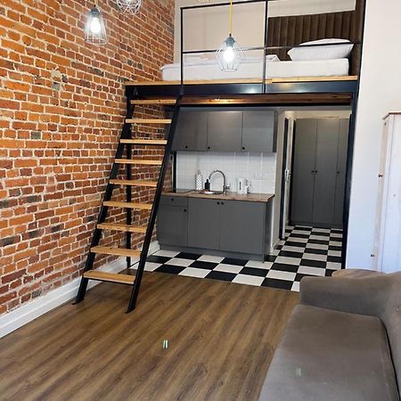 우치 Urokliwy Loft W Ncl Kamienica Vabank Nr 18 아파트 외부 사진