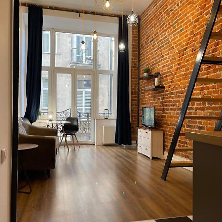 우치 Urokliwy Loft W Ncl Kamienica Vabank Nr 18 아파트 외부 사진
